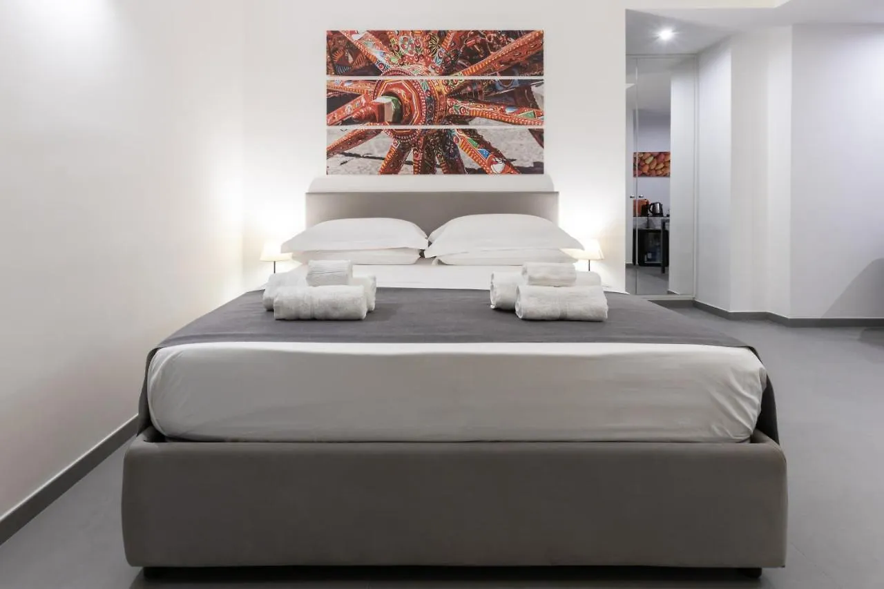 Suite Palermo Apartment 2*,  Italia