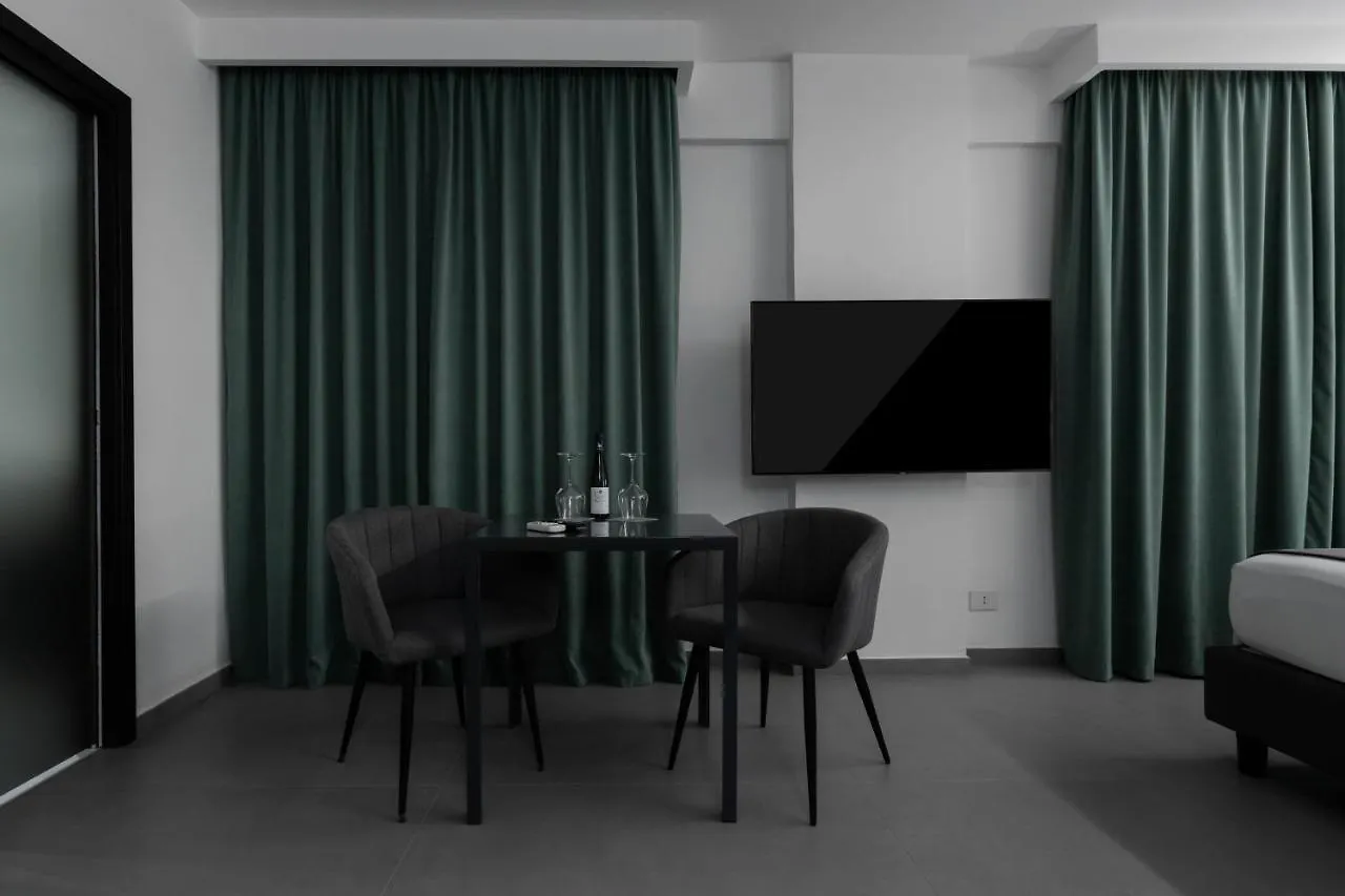 Suite Palermo Apartment 2*,  Italia